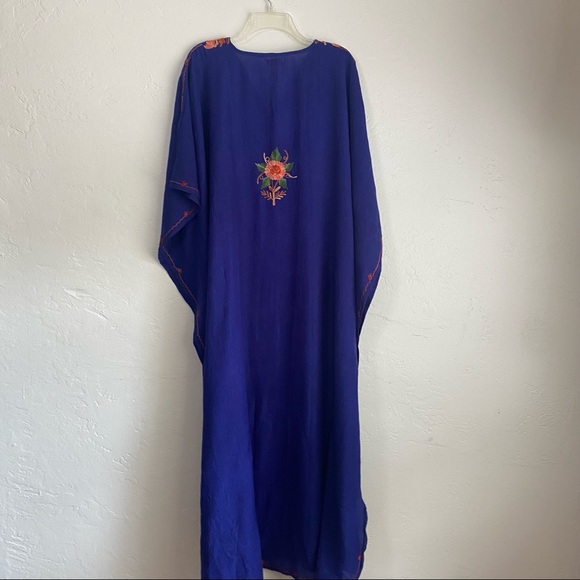 Blue Akaru Kaftan - Picture 13 of 16